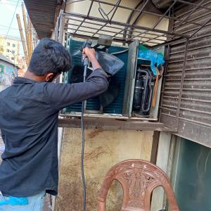 Ac servicing 1.5 ton